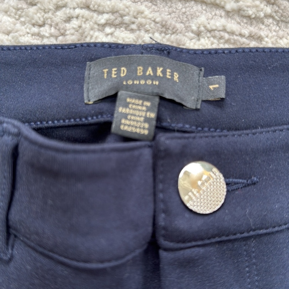 *LIKE NEW* Ted Baker Women's Navy Blue Stretch Ankle Pants w/ Chrome Accents - 1 - Picture 6 of 11